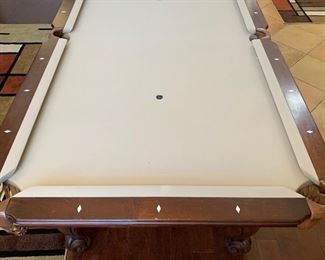 8ft Connelly Billiards Pool Table Prescott Model	32x56x100in	HxWxD
