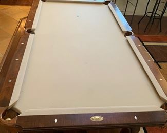 8ft Connelly Billiards Pool Table Prescott Model	32x56x100in	HxWxD
