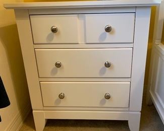 Folio 21 White Wood Night stand #2	28x26x18in	HxWxD
