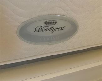 Full Size Kids Platform Bed	35x75x87in	HxWxD
