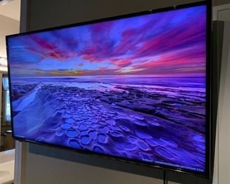 HISENSE 43IN LED 4K TV 43K300UW	22in H x 38in W	
