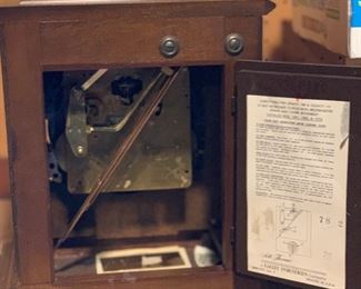 Seth Thomas A403-001 Clock	 	
