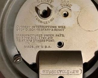 Hammond Synchronous Clock	 	
