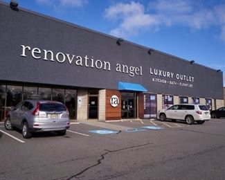 RENOVATION ANGEL STOREFRONT