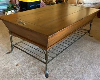 Rustic Iron & Wood Coffee Table	18x28x52in	HxWxD