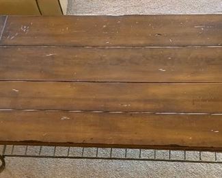 Rustic Iron & Wood Coffee Table	18x28x52in	HxWxD