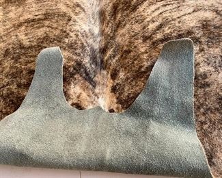 Light Brindle Cowhide Rug	91x62in	