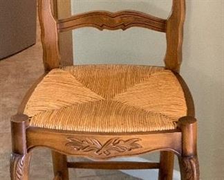 Carved Ladder Back Accent Chair w/ Rush Seat	38x18x19in	HxWxD