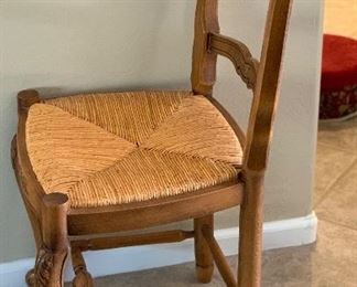 Carved Ladder Back Accent Chair w/ Rush Seat	38x18x19in	HxWxD