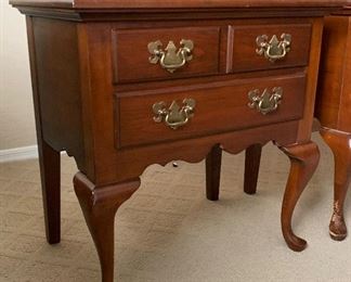 Pennsylvania House Queen Anne Nightstand #1	24x24x16in	HxWxD