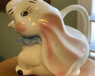 Disney Dumbo Pitcher 1940s	 	