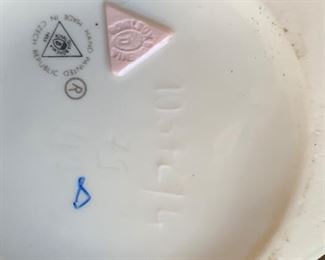 Royal Dux Vase 10372/4	 	