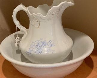 Porcelain Wash Basin & Pitcher	 