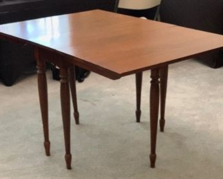 Vintage Drop Leaf Table	29x36x13.5-54in	HxWxD
