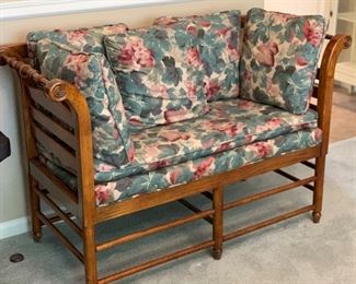 Statesville & Ross Oak Loveseat/Padded Bench	34x51x23in	HxWxD