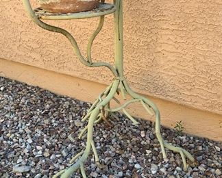 Vintage Metal 3-Tier Plant Stand