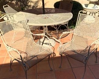 Woodard Briarwood Patio Set	