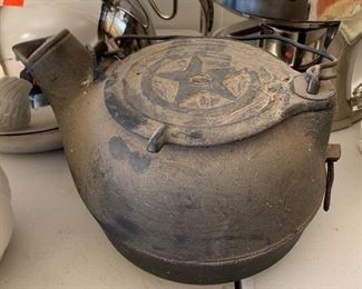 Cast Iron Kettle Star 7
