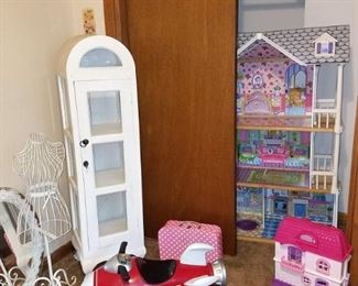 Toys. Dollhouses