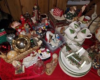 Christmas decor and collectibles