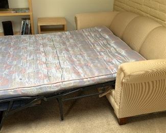 Contemporary Stearns & Foster Sleeper Sofa Couch 34x87x37 (92in with bed out)