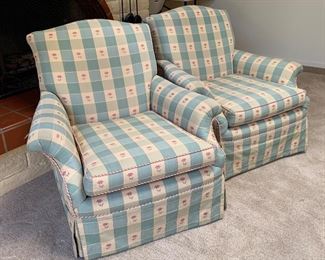 Country Plaid Floral Armchair #1 33x35x35in
Country Plaid Floral Armchair #2 33x35x35in