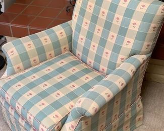 Country Plaid Floral Armchair #1 33x35x35in
Country Plaid Floral Armchair #2 33x35x35in