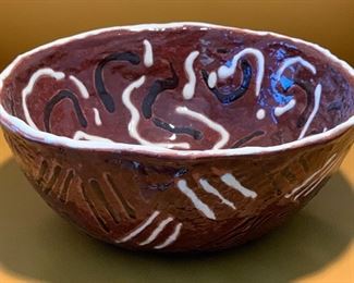 Bisque Slip Trail Bowl 4in H x 9in Diameter