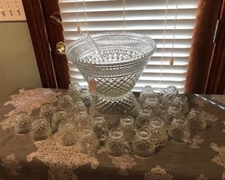 Large Punch Bowl with 24 cups