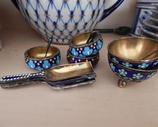 Enamel salts... Russian
