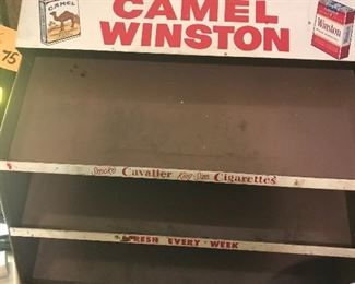 Display case-Camel/Winston