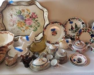 Tole tray, Gaudy Dutch, hens on nests
