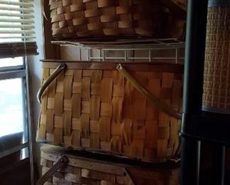 Picnic baskets