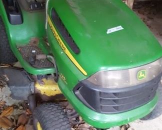 John Deere mower (not running)