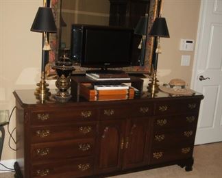 Ethan Allen Dresser (Not included in Half Price Saturday but will negotiate)