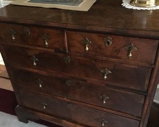 Chest of Drawers, 5 drawer, English Georgian style with brass pendant pulls, circa 18th century