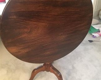 Tilt Top Table with Cricket Cage, English, Queen Annne style legs 30" Diameter 28" height