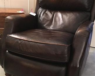 Flexsteel worn leather recliner