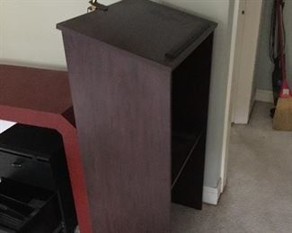 Podium/lectern in garage apartment