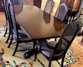 PFL059 Mantilla Dining Table and Chairs