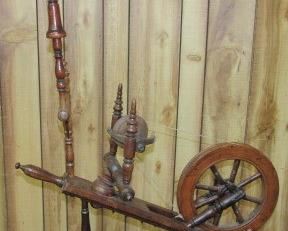 Small Spinning Wheel