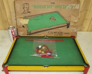 Vintage Metal Toy Pool Table w/Box