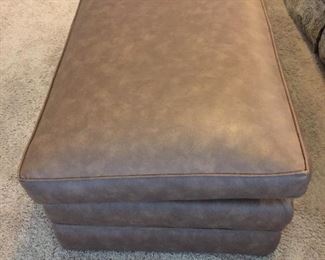storage ottoman
