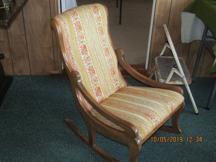 Antique rocking chair. In excellent condition.