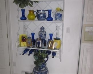Wall Hung Bakers Rack Display also Contents