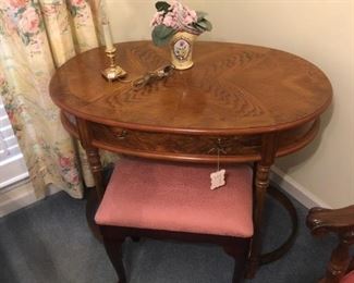 Bombay Company Dressing Stool and Delicate French Dressing Table