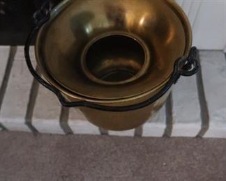 Spittoon in excellent shape