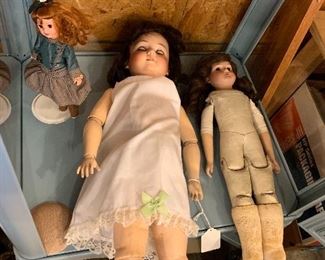 Antique dolls 