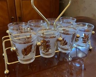 Delicate glassware set