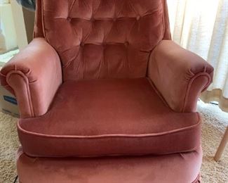 Rocking velour chair. Very comfy. Perfect condition.